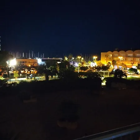Apartment Joli Studio Vue Port Hyeres